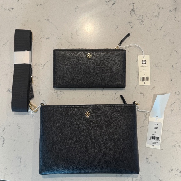 Tori Burch Blake Swingback Pebbled Leathered Crossbody Bag with Matching Wallet.